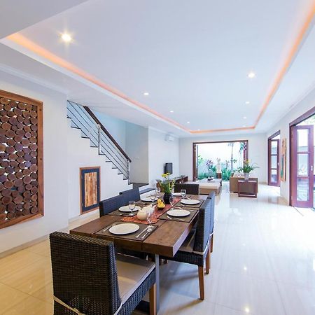 White Lotus Villas Seminyak Zewnętrze zdjęcie