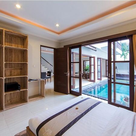 White Lotus Villas Seminyak Zewnętrze zdjęcie