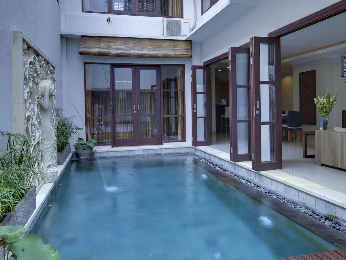 White Lotus Villas Seminyak Zewnętrze zdjęcie