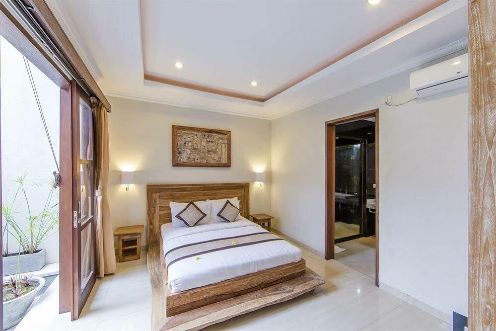White Lotus Villas Seminyak Zewnętrze zdjęcie